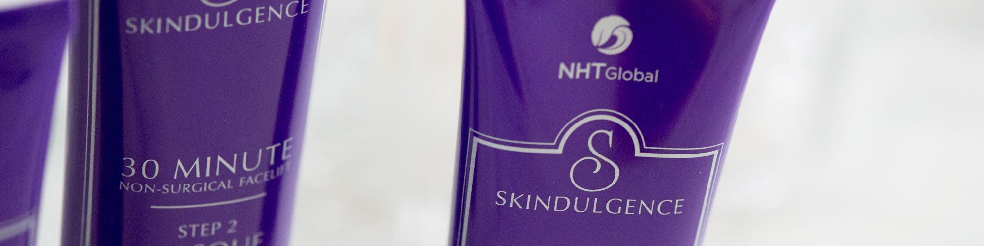 Mascarilla Reafirmante Skindulgence - Tratamiento Reafirmante Sin Cirugía — Skindulgence Firming Masque - 30-Minute Non-Surgical Facelift — Skindulgence 30 Minute Firming System by NHT Global — product view